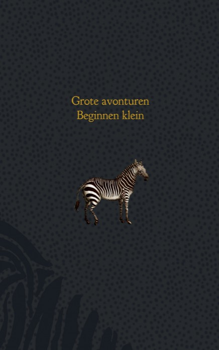 Zebra geboortekaartje met zebra print en goudfolie binnen